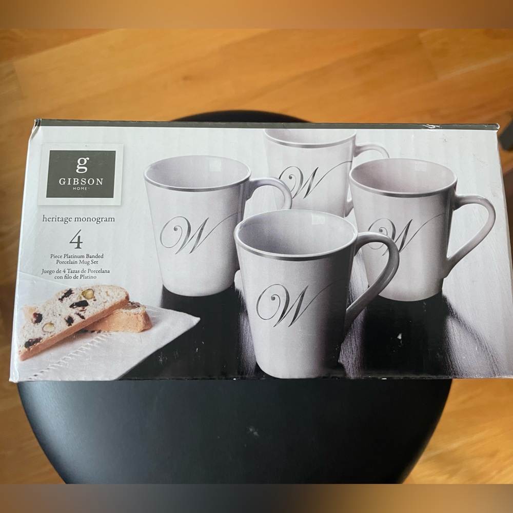 Gibson Elegant platinum banded  porcelain Mugs set of 4 NEW